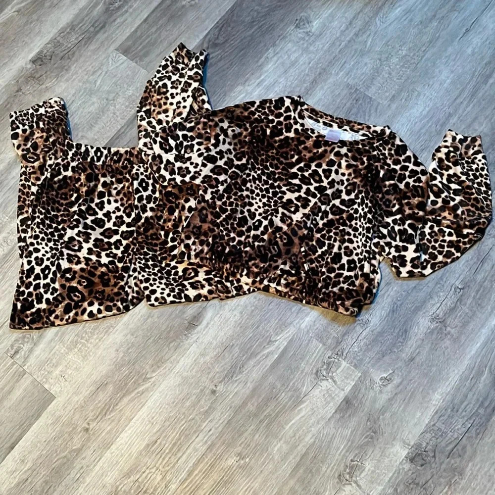 No boundaries two piece animal print sleep set - Picture 2 of 5